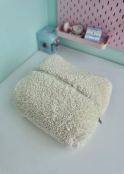 کیف پینترستی پشمی سفید