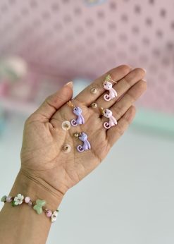 گوشواره گربه کیوت نشسته پاستلی