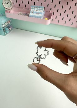 سر زیپ طرحدار کیوت نقره ای