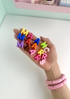 پینکولو حروف رنگی رنگی