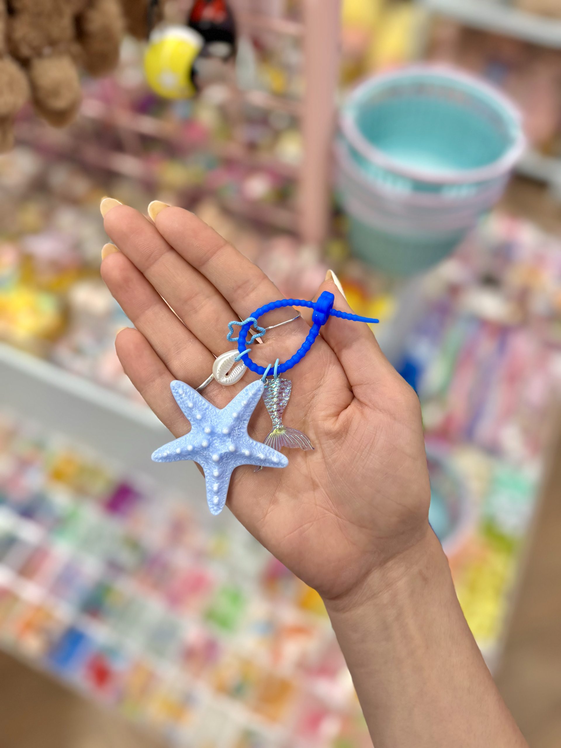 جاکلیدی پینترستی ستاره و پری دریایی آبی پاستلی