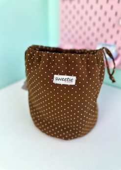 کیف پینترستی بقچه ای خال خالی قهوه ای