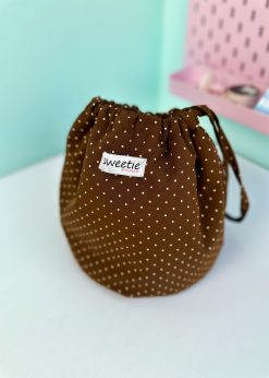 کیف پینترستی بقچه ای خال خالی قهوه ای