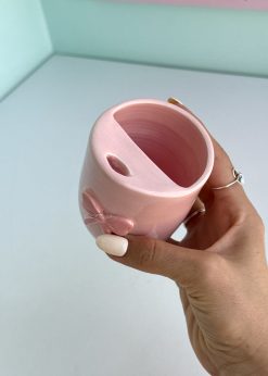 ماگ سرامیکی پاپیون صورتی پاستلی