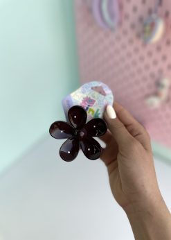 کلیپس طرح گل مشکی قهوه ای