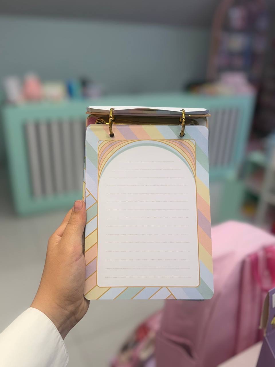 کلاسور رنگین کمان کیوت