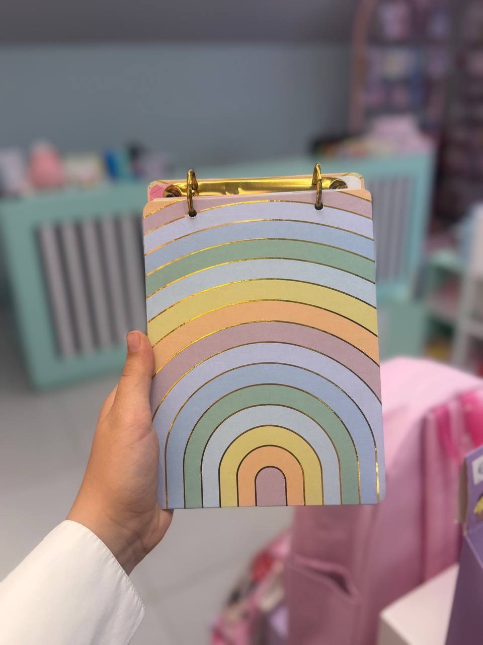 کلاسور رنگین کمان کیوت