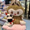 پتو بالشتی لبوبو عروسک دار قهوه ای