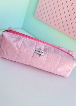 کیف لوازم آرایشی پینترستی خال خالی صورتی